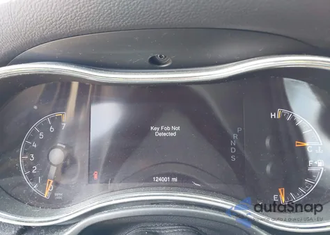 2015 Jeep Grand Cherokee Altitude z USA, uszkodzony, nr VIN 1C4RJFAG6FC853254